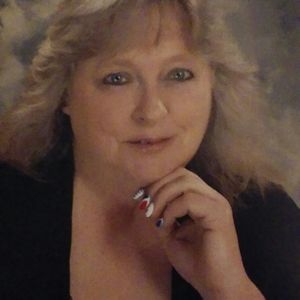 Meet your Posher, Gena collins